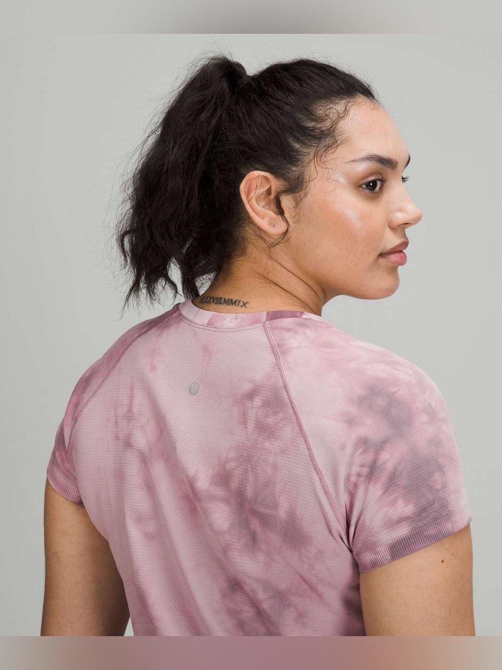 Lululemon | Swiftly Tech Shirt 2.0 In Marble Dye Vintage Plum - Size 4 - Picture 2 of 6